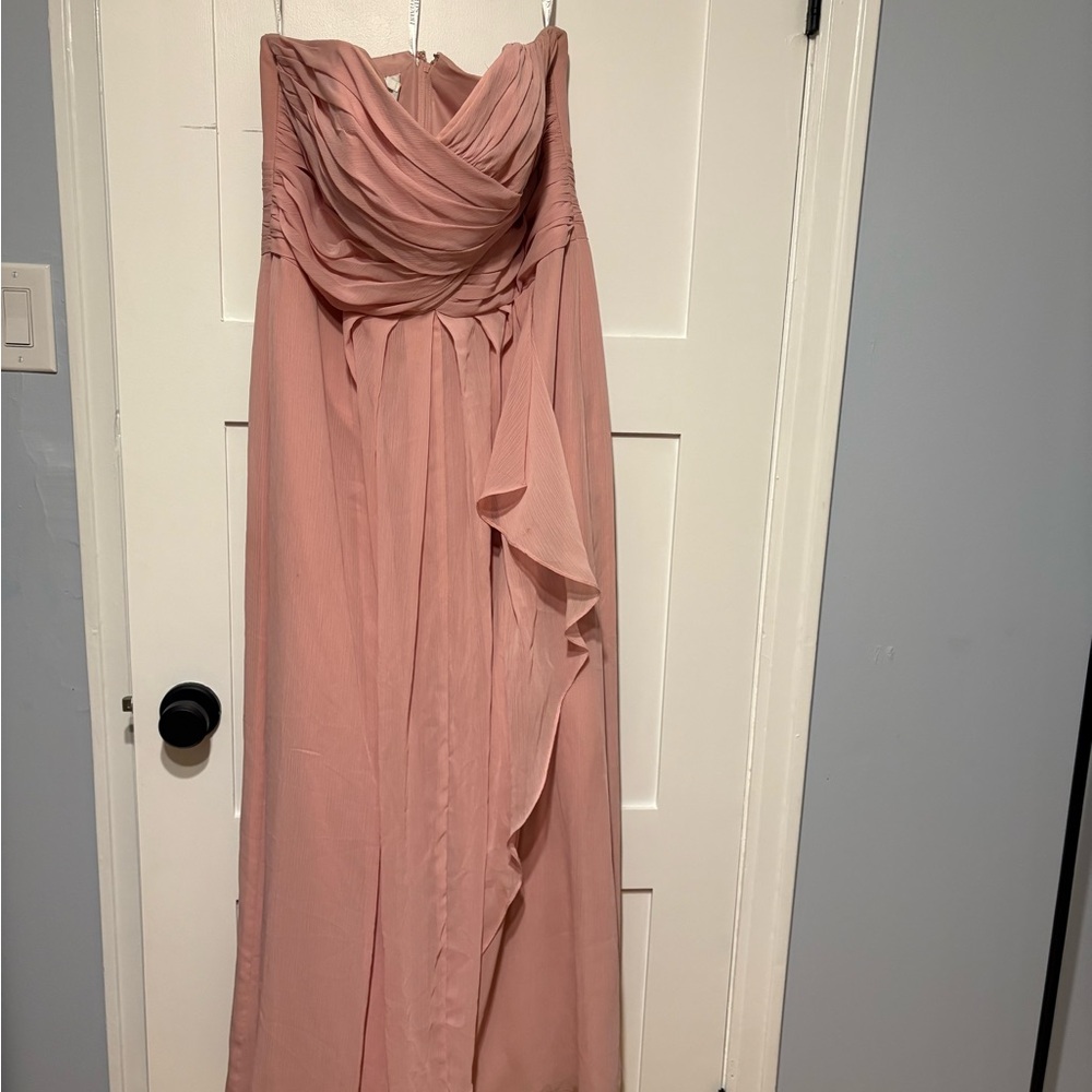 Elegant Pink Evening Gown